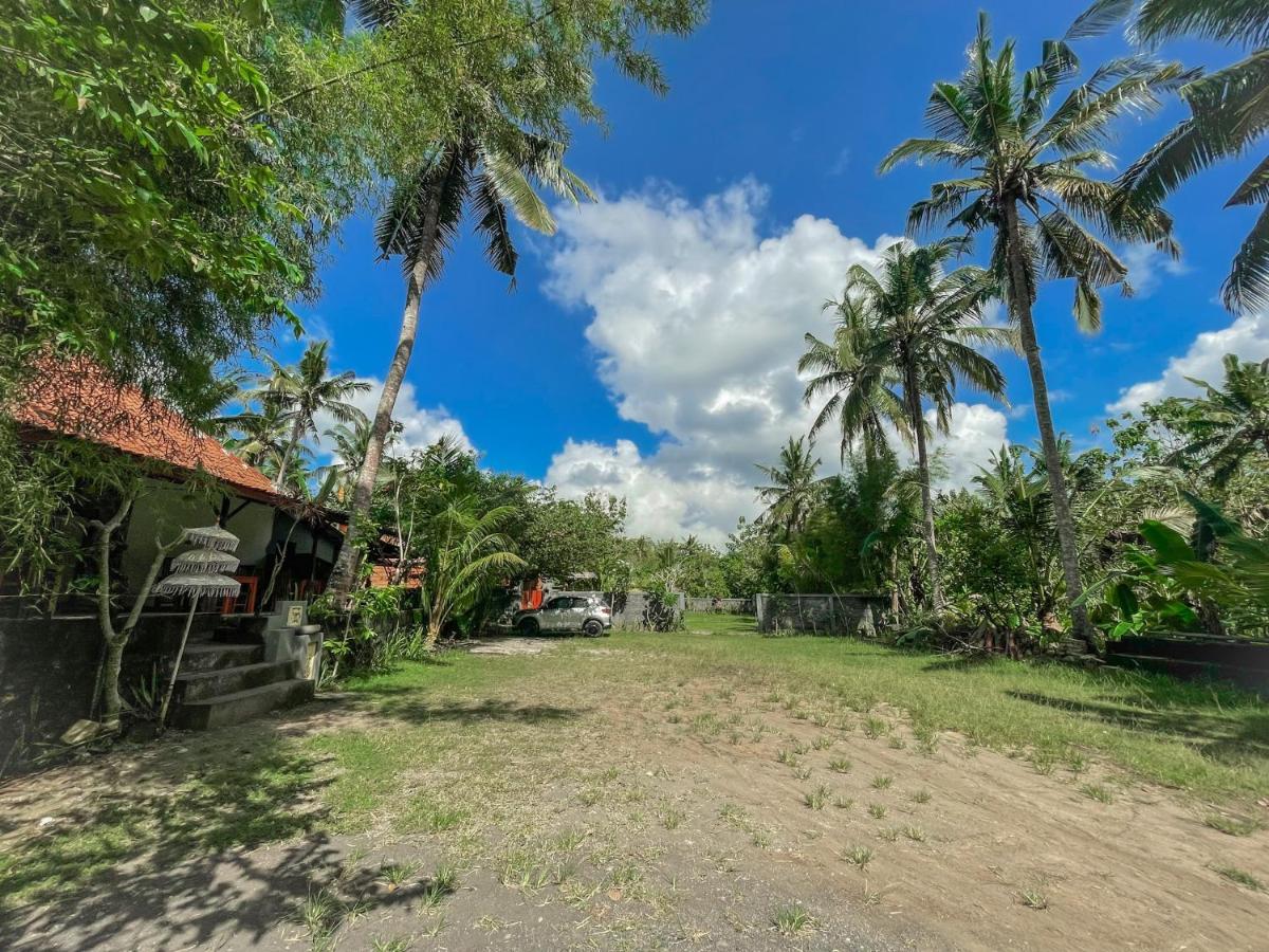 Mertha Sari Resto & Bungalow Klungkung Exterior photo